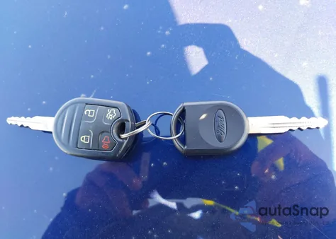 2011 Ford Mustang V6 Premium z USA, uszkodzony, nr VIN 1ZVBP8AM5B5103356